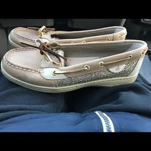 Sperrys